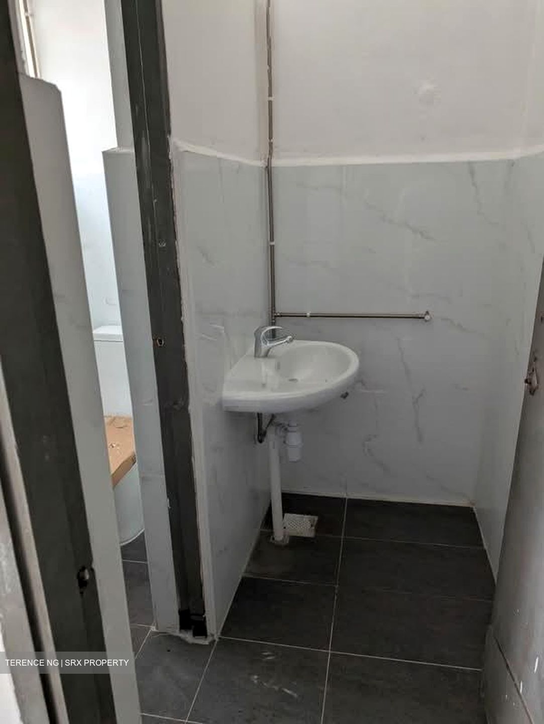 Yio Chu Kang Road (D19), Shop House #605345001